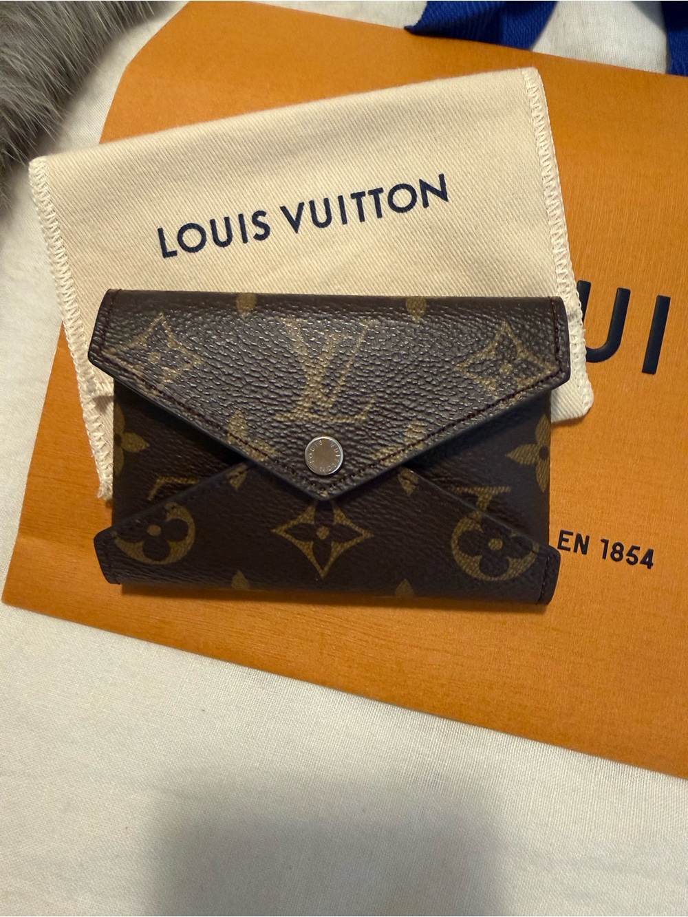 Louis Vuitton Monogram Envelope Card Holder - Brown/Pink